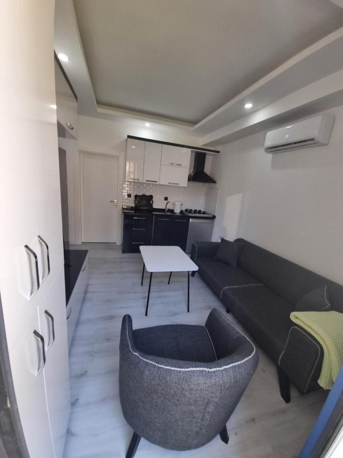 Aloha Airport Guest Home Altinkum  Exterior foto